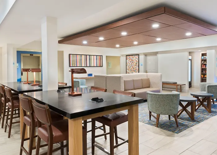 Home2 By Hilton Airport East Broad Columbus