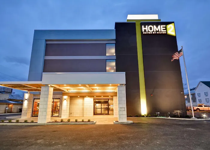 Home2 By Hilton Airport East Broad